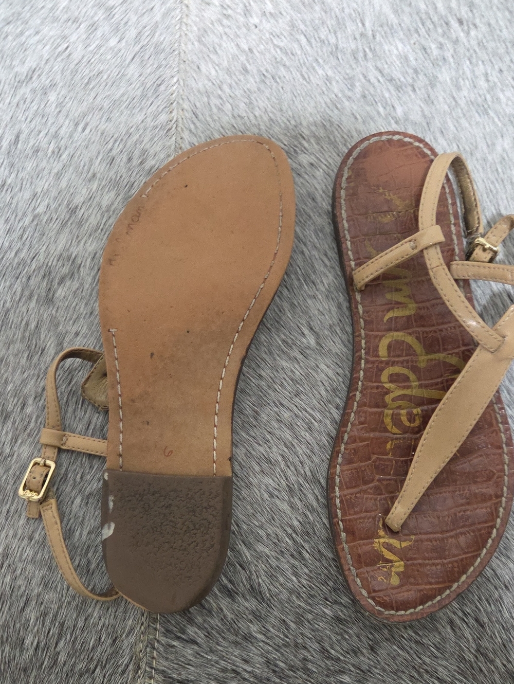 Sam Edelman Gigi Patent Leather T-Strap Sandals Tan Size 6 - Picture 15 of 16